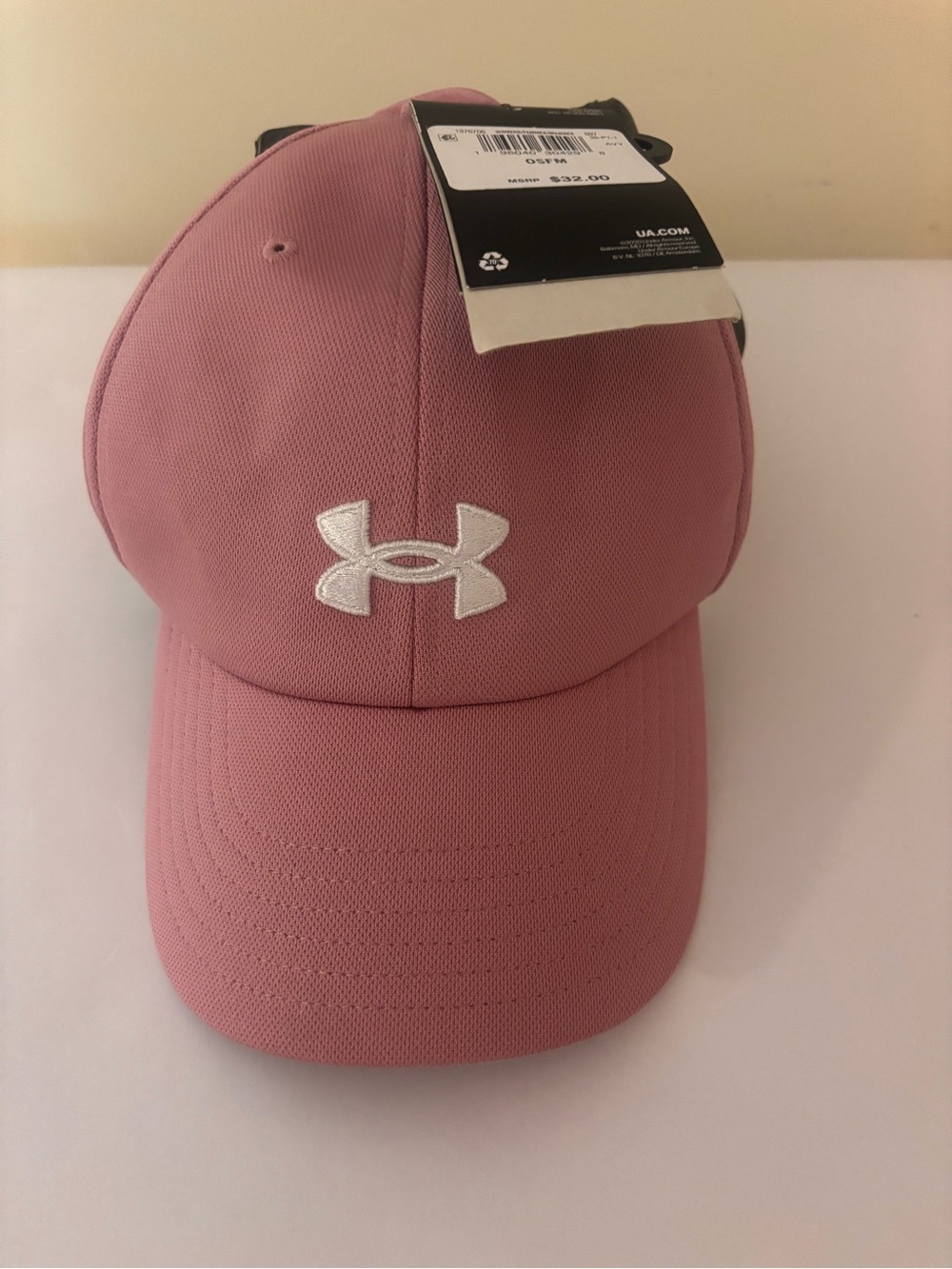 Under Armour Women’s Pink Running Hat NWT